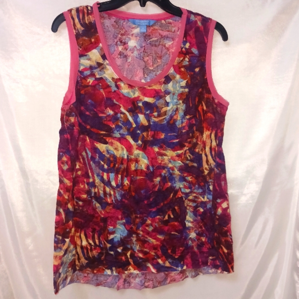 Simply Vera sleeveless Medium shirt